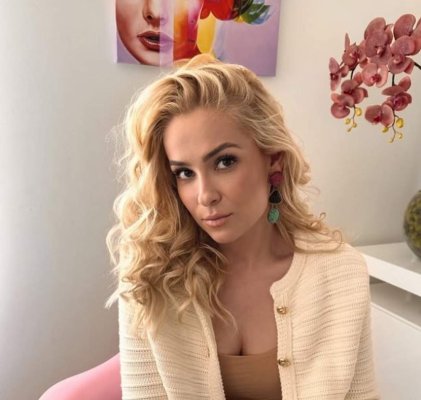 Decizia luată de Elena Viscu la un an de la divorțul de CRBL. Ce a făcut fosta soție a artistului