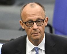 Peste 50% dintre germani vor demisia cancelarului Friedrich Merz, după victoriile AfD în alegeri Peste 50% dintre germani vor demisia cancelarului Friedrich Merz, după victoriile AfD în alegeri