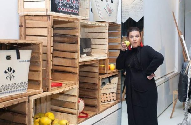 Ce studii are, de fapt, Maria Buză! Eșec după eșec până și-a împlinit marele vis