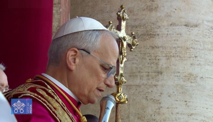 Papa Leon al XIV-lea a supraviețuit unei amenințări cu bombă și a cucerit inimile localnicilor din Peru
