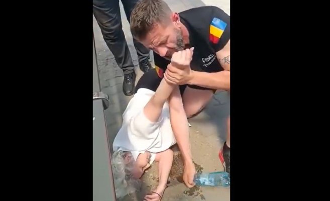 Un terapeut care muncește pe litoral a salvat o femeie căzută pe stradă, la Eforie. Video 