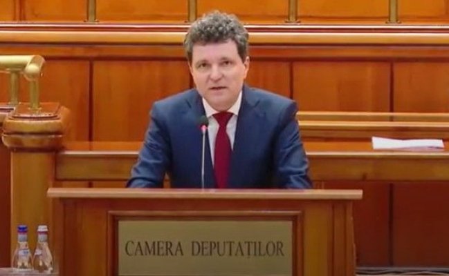 Nicușor Dan anunță că va numi un director civil la SRI