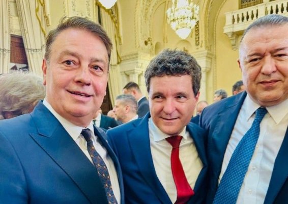 Florin Mitroi și Mihai Daraban, la ceremonia de investire a lui Nicușor Dan