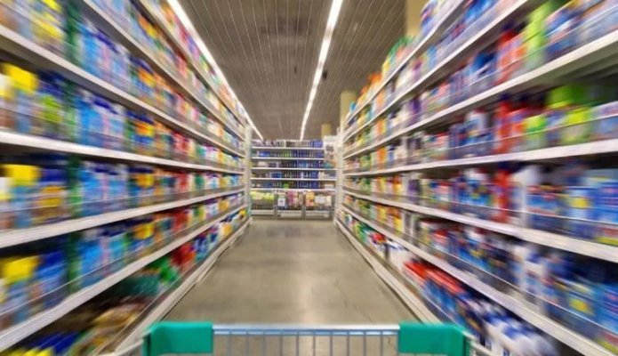 Ungaria intră în epoca raţiilor și este criză la rafturi: sunt raţionalizate inclusiv scutecele şi hârtia igienică