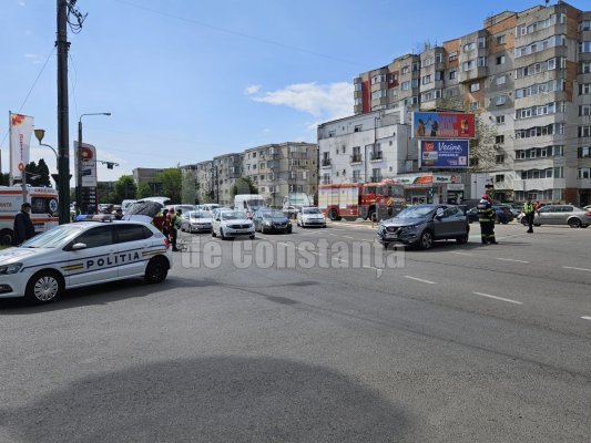 Accident cu 2 victime pe Aurel Vlaicu. Video