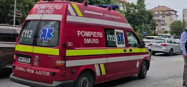 Accident rutier în zona Delfinariului, între un autobuz CT BUS și un autoturism!