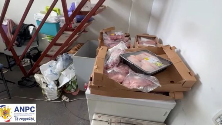 Amenzi și produse retrase din 16 unități de pe centura Capitalei de către ANPC. „Ciorapi, miros infect și produse alimentare”
