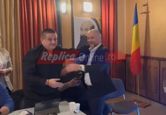 Agitație la sediile partidelor din Constanța! Cum au fost primite primele rezultatele turului doi. Video