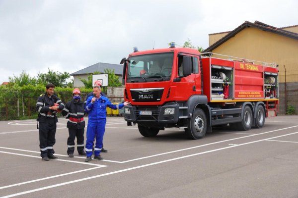 Exercițiu pentru gestionarea unui accident chimic, la Școala Gimnazială Nr. 18 „Jean Bart”!