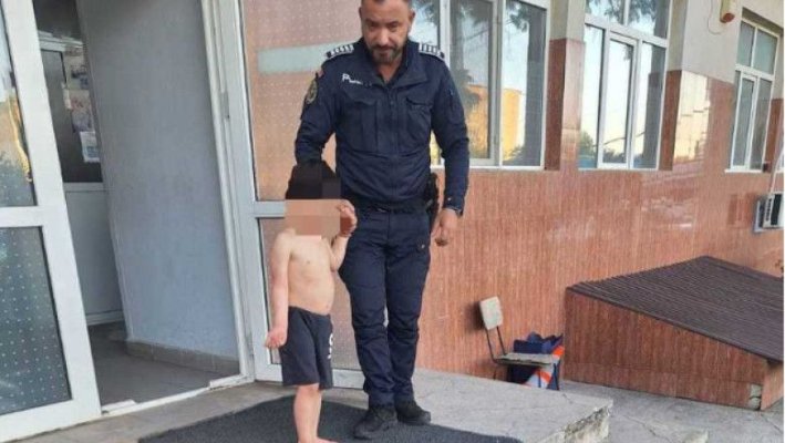  Copil de 4 ani, găsit de polițiști pe stradă, după ce ar fi căzut de la etaj