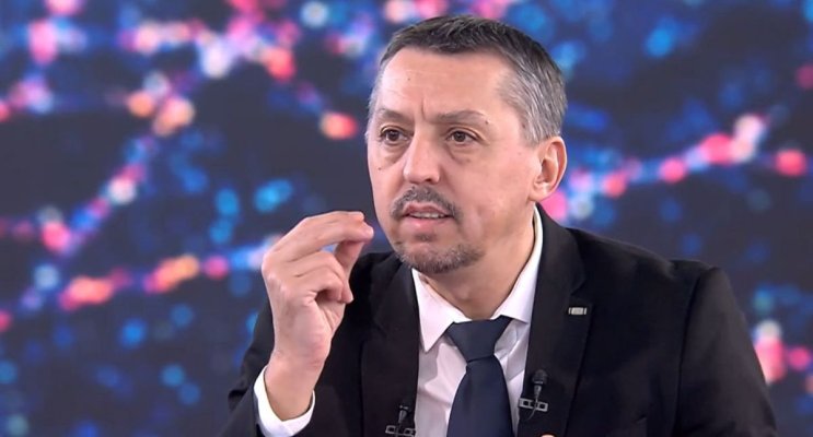 Daniel David, despre interzicerea accesului adolescenților la rețelele de socializare: „Evit interdicţiile“