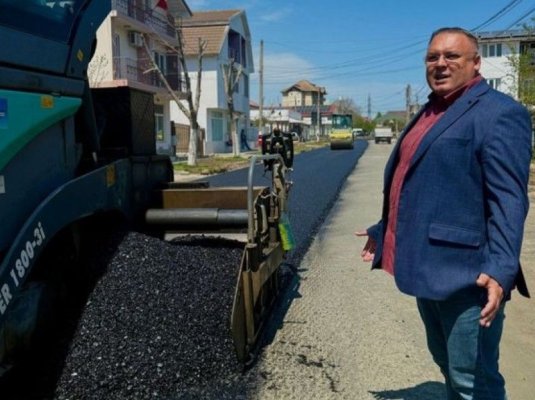 Primarul Dumitru Jeanu a pierdut simțul ridicolului. Un loc de parcare în Costinești e mai scump ca-n București. Video