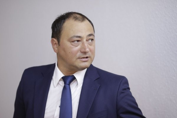 Sociologul Mirel Palada vede finala prezidențială ca pe un război politic total