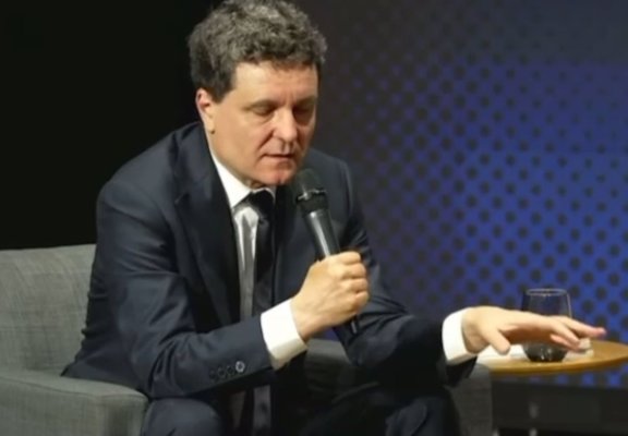 Bombă! Nicușor Dan vrea dezincriminarea consumului de droguri! Video