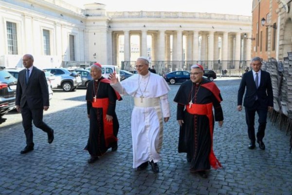 Papa Leon, prima sa călătorie în afara Vaticanului