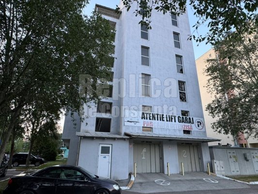 Un loc de parcare în zona Summerland a ajuns să coste cât o mașină nouă. Video