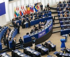 Scandal la Bruxelles: România, „certată” de comisarii europeni pentru că produce prea mult!