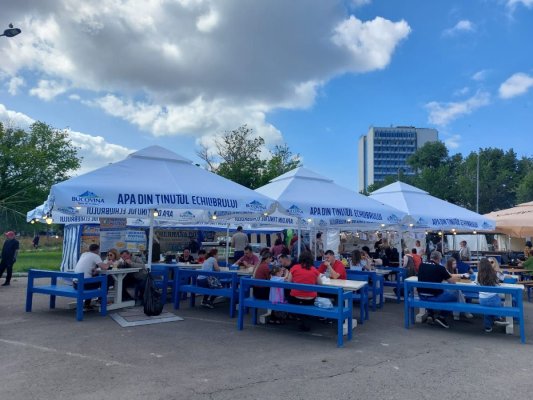 Explozie de arome la Pavilionul Expozițional! A început Festivalul Gastronomiei Pescărești. Video