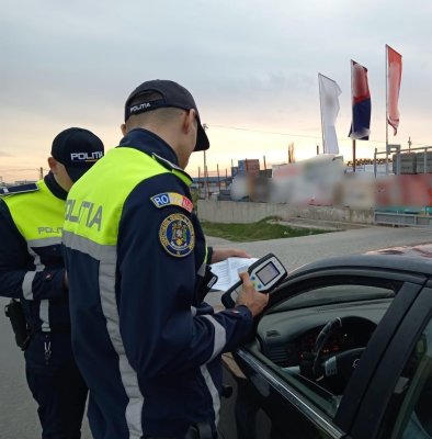 Un bărbat a fost prins beat la volan și fără permis de conducere, în Corbu