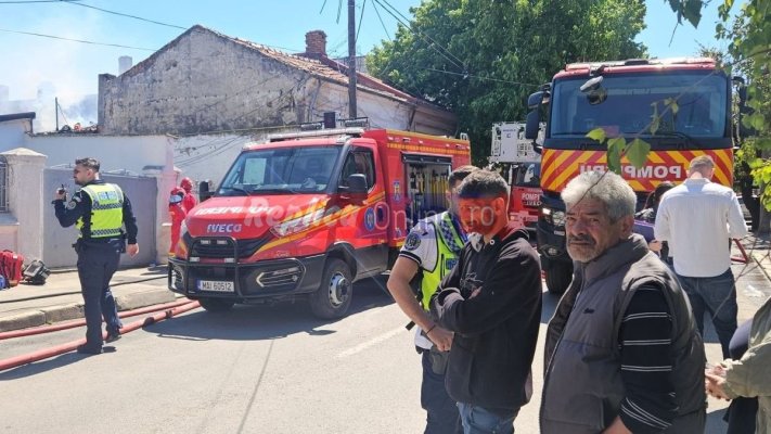 Incendiu la o casă din centrul Constanței. Video