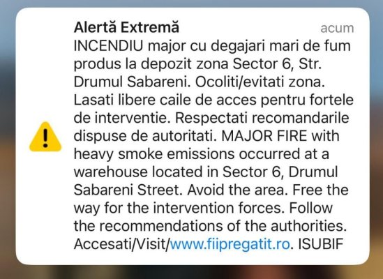 Incendiu foarte puternic în București: A fost emis mesaj RO-Alert/ 12 autospeciale intervin