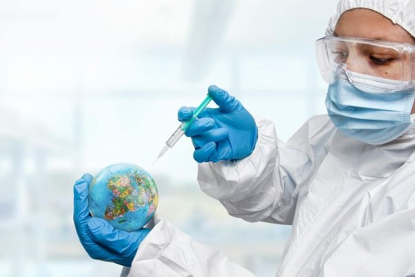 Marea Britanie lansează primul studiu clinic pentru un vaccin care nu necesită refrigerare