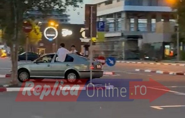 Mai mulți liceeni au rămas fără permise de conducere în zona cluburilor din Mamaia. Vezi de ce. Video