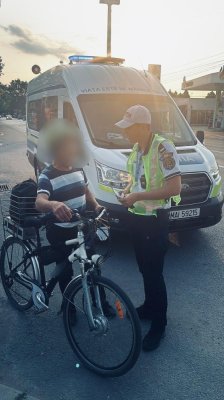 Sancțiuni de peste 13.000 lei aplicate de polițiștii constănțeni bicicliștilor și pietonilor