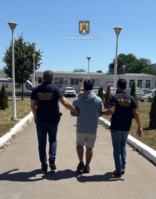 Jaf la sala de jocuri Magnum de pe strada Cișmelei. Video