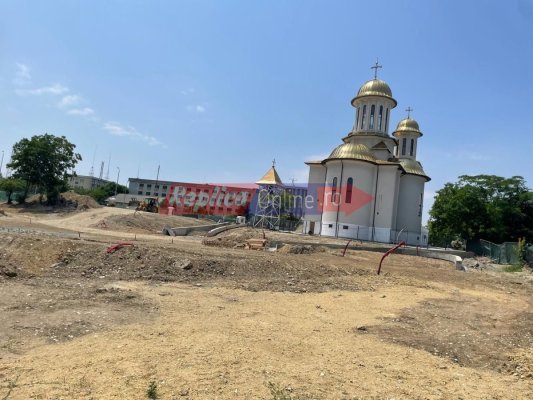 Amenajarea parcului de pe Soveja, o glumă proastă pentru locuitorii din zonă. Video