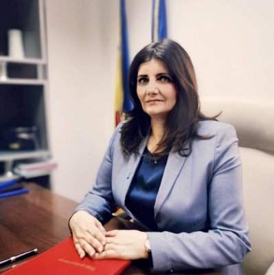 Constănțeanca Carmen Alecu a câștigat, definitiv, războiul cu bossul Poștei Române, după ce a concediat-o abuziv!