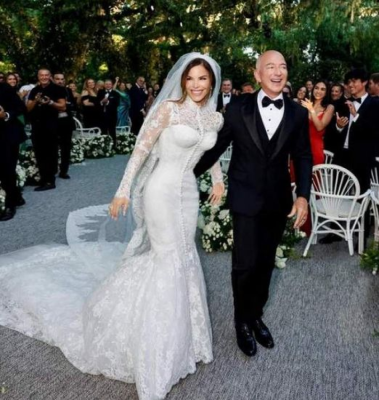 Care a fost meniul nunții lui Jeff Bezos? Tortul a fost pregătit de un renumit bucătar francez