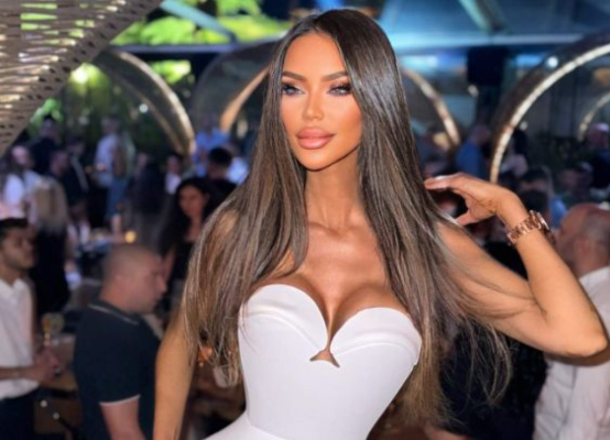 Imagini incendiare cu Bianca Drăgușanu în vacanța sa exotică. Unde a fost vedeta