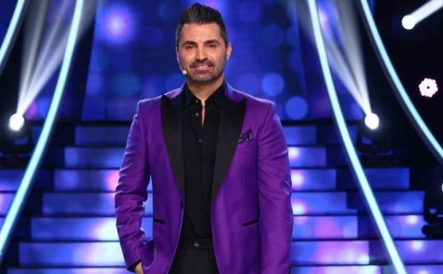 Cum arată casa din Pipera în care locuiește Pepe! Are tavan de sticlă în bucătărie