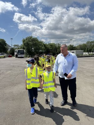 35 de elevi au luat parte la activitatea Polaris M Holding din cadrul programului Săptămâna Verde