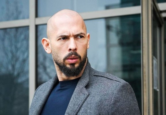 Andrew Tate și-a recuperat permisul la doar 3 zile după ce a fost prins cu 196 km/h