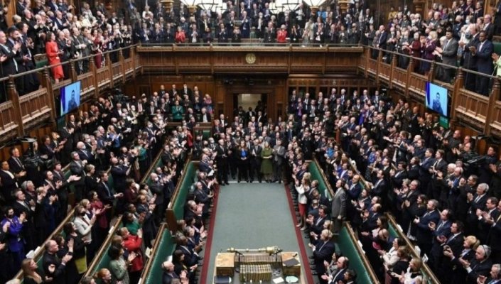Deputații britanici au adoptat un proiect de lege istoric ce vizează legalizarea morții asistate