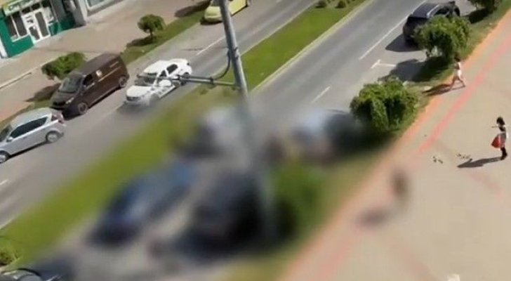 Bodyguard de club, bătut pe stradă de o gașcă de indivizi înarmați cu bâte și răngi. De la ce a pornit totul