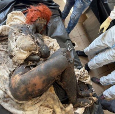 Situație incredibilă! O păpușă de plastic, dusă de polițiști la INML ca să îi facă autopsia
