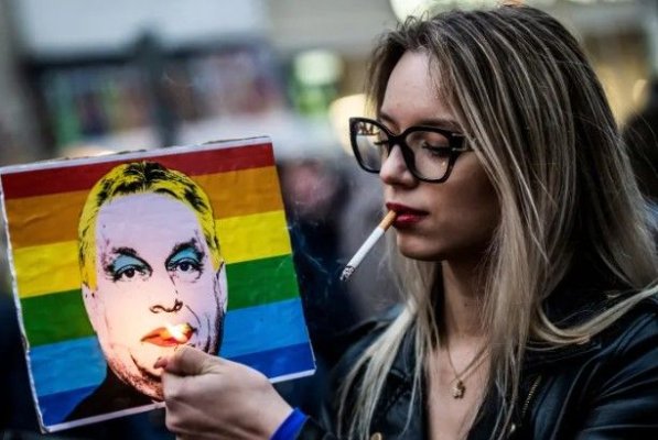 Marșul Pride din Budapesta se organizează, sfidând interdicţia impusă de Orban