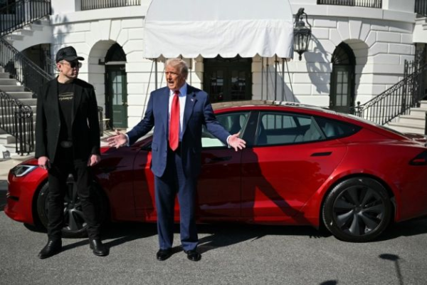 Criza de imagine a lui Musk se adâncește după tiradele anti-Trump: Tensiunile dintre cei doi vor ajuta sau vor dăuna afacerilor sale