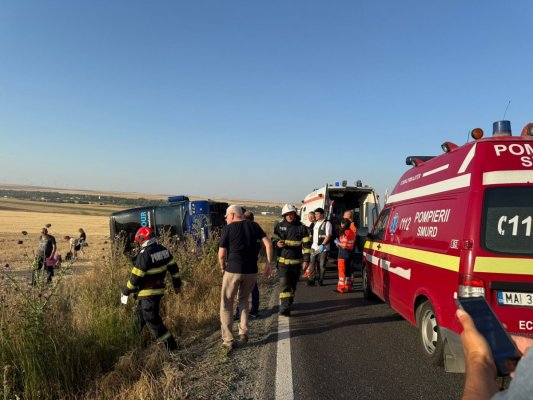 Plan Roșu de Intervenție, la Tariverde! Un autocar cu peste 50 de pasageri ucraineni s-a răsturnat. Video