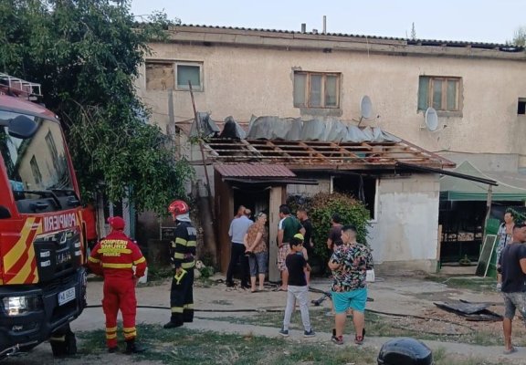 Incendiu la o casă din comuna Tortoman