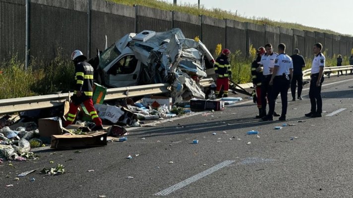 Un mort și un rănit, după ce o dubiță și un TIR s-au izbit pe Drumul expres Craiova – Piteşti