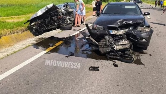 Accident cumplit pe DN13: O persoană a murit, două sunt grav rănite, a intervenit și elicopterul SMURD 