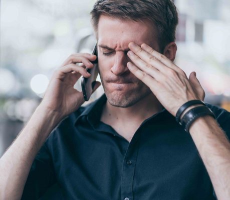 Cum să recunoști o persoană care are probleme mintale: Semnele la care să fii atent