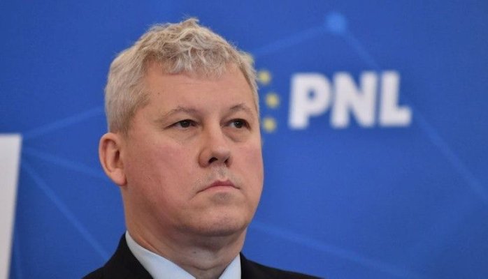 Coaliția pregătește dărâmarea Guvernului! Predoiu, în cărți pentru preluarea Executivului