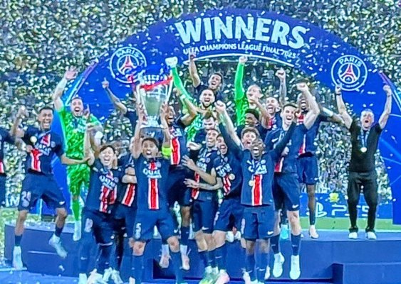  PSG a câștigat Champions League, umilind Inter Milano cu 5 la 0