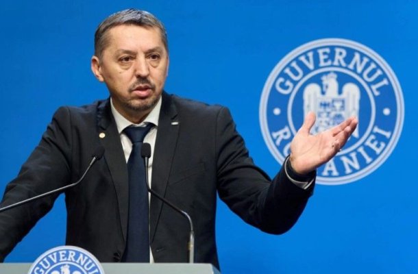 Profesorii au de ales între reducerea salariului cu 10-15% sau creșterea normei