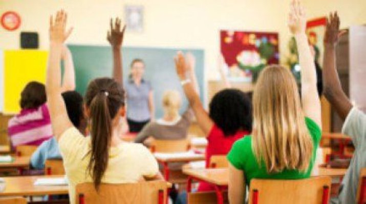 Ministerul Educației ascunde performanța elevilor. Concurența, sacrificată pentru protejarea „stimei de sine”